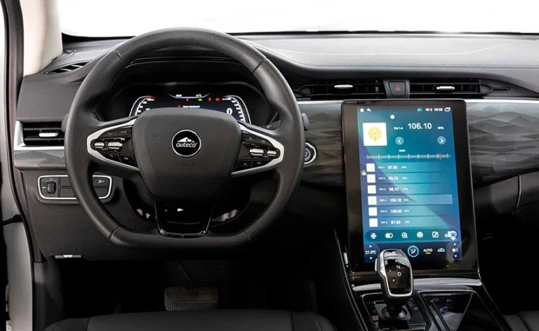 01-Auteco-Rich-7EV-Interior